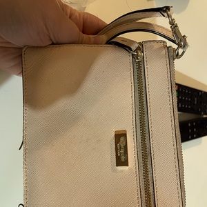 Light pink Kate spade clutch